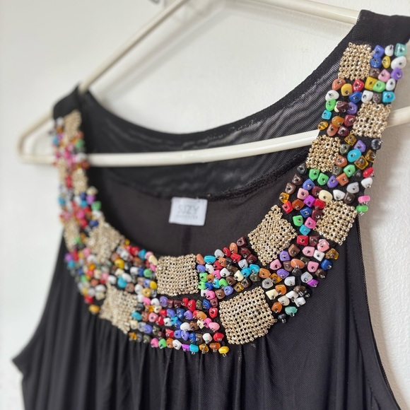 ✨Suzy Shier Embellished Black Dress - Size M - Picture 2 of 6